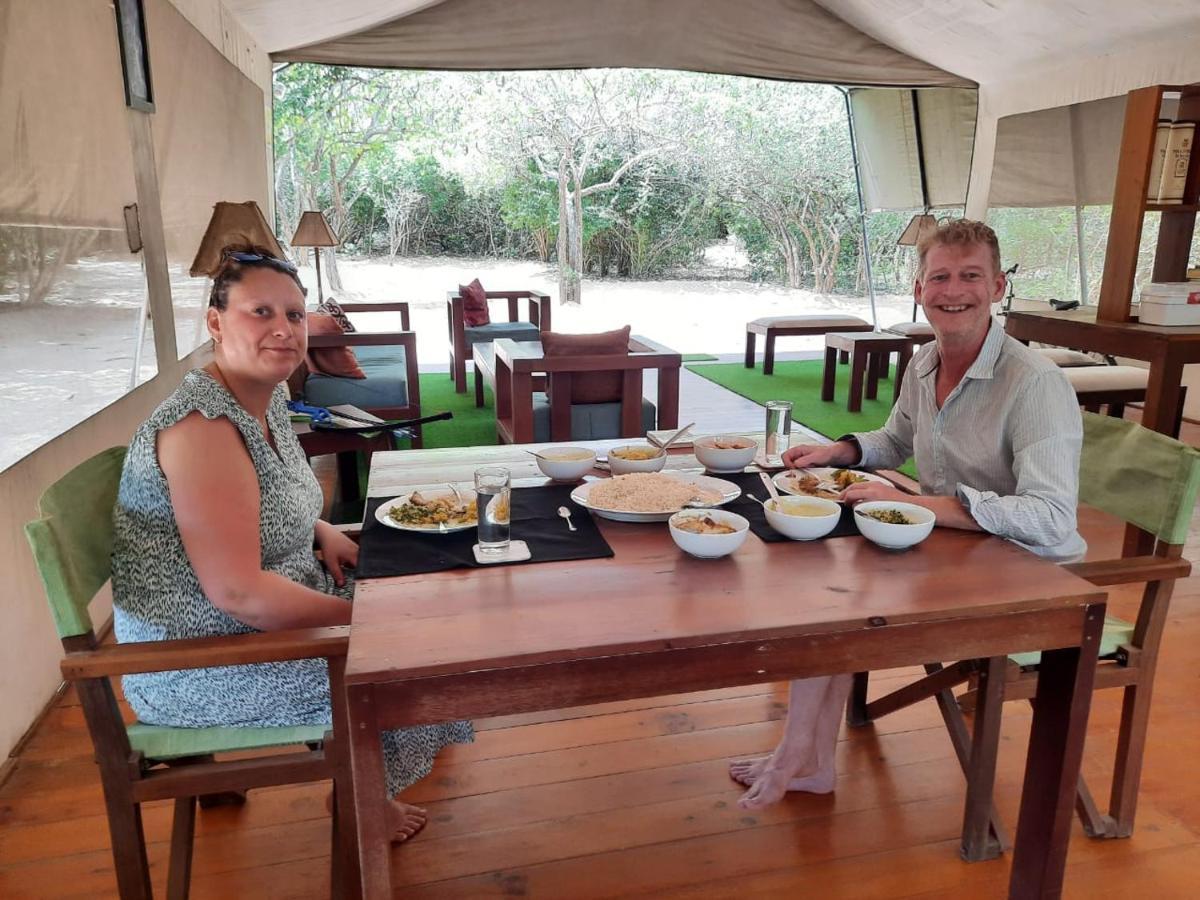Yala Hotel Lion -Air Conditioned High Luxury Safari Camp Exterior foto