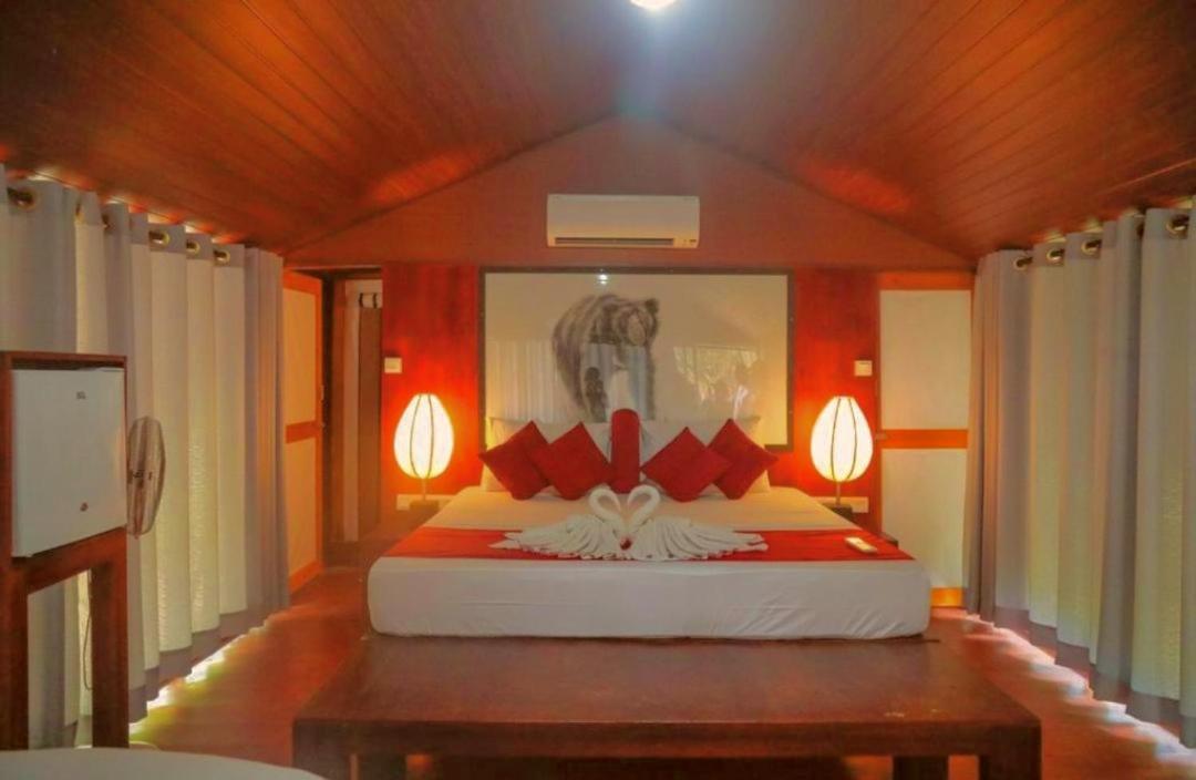 Yala Hotel Lion -Air Conditioned High Luxury Safari Camp Exterior foto