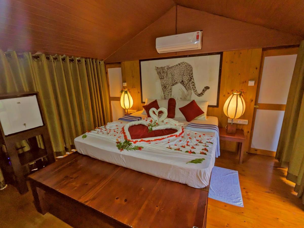Yala Hotel Lion -Air Conditioned High Luxury Safari Camp Exterior foto