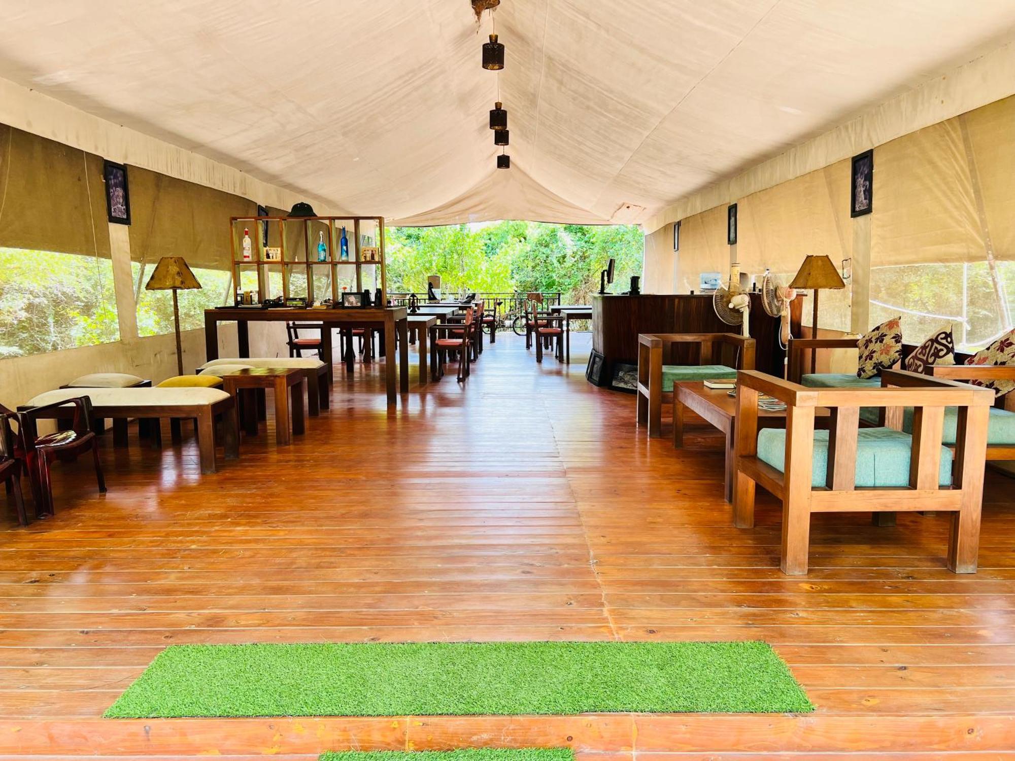 Yala Hotel Lion -Air Conditioned High Luxury Safari Camp Exterior foto